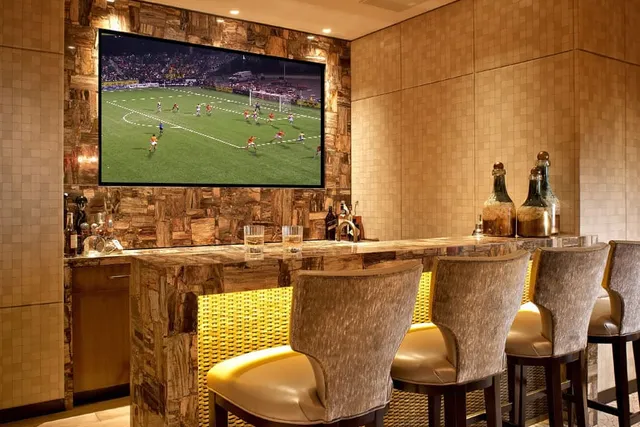 Theaters & Media Rooms, photo 1